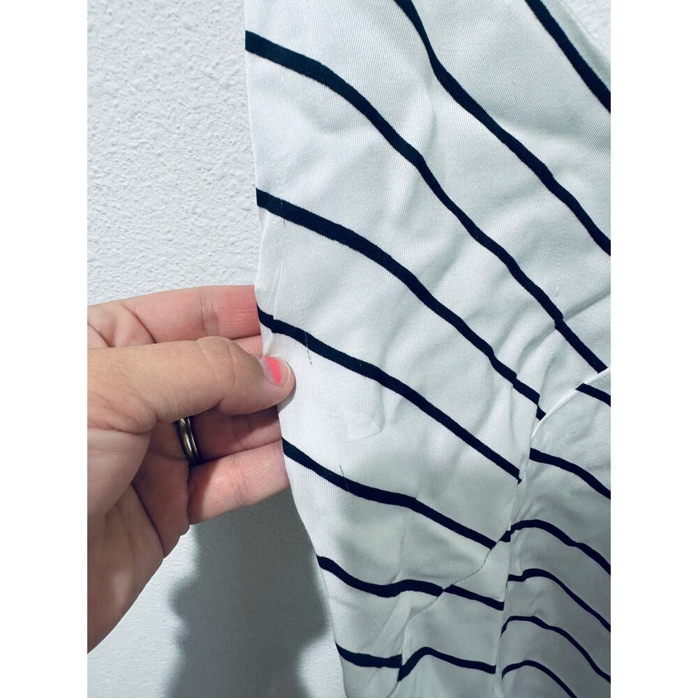 SUMMER AWAY Black White Striped Pattern Vacay Top Bottom Combined Set - Picture 5 of 16